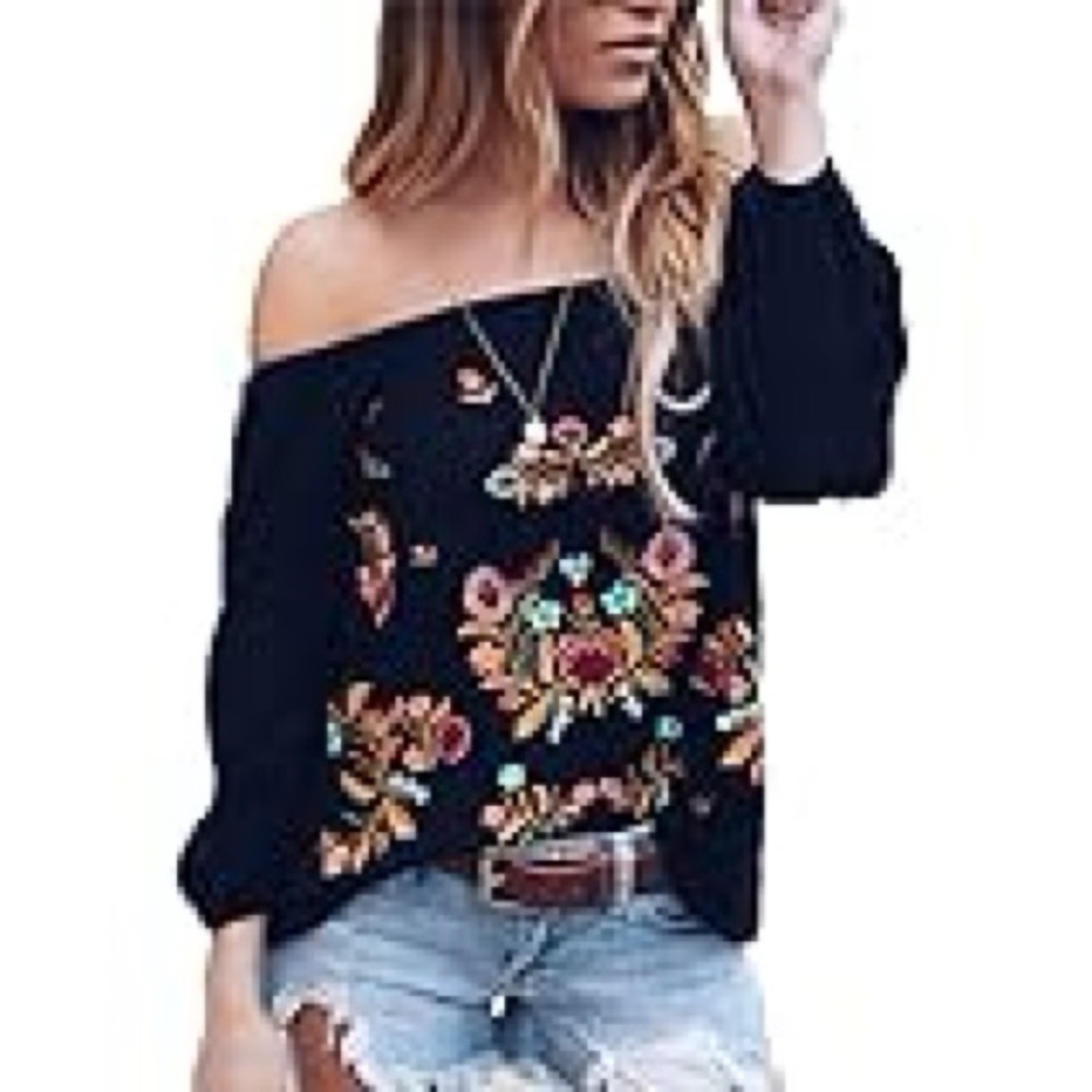 Embroidered Black top XL